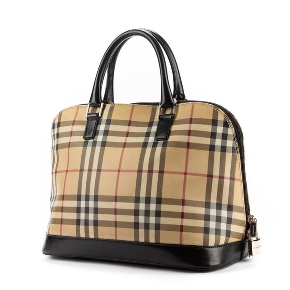 Burberry Handbags - Burberry Tote
